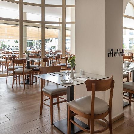 Louis Paphos Breeze Otel Klorakas Dış mekan fotoğraf