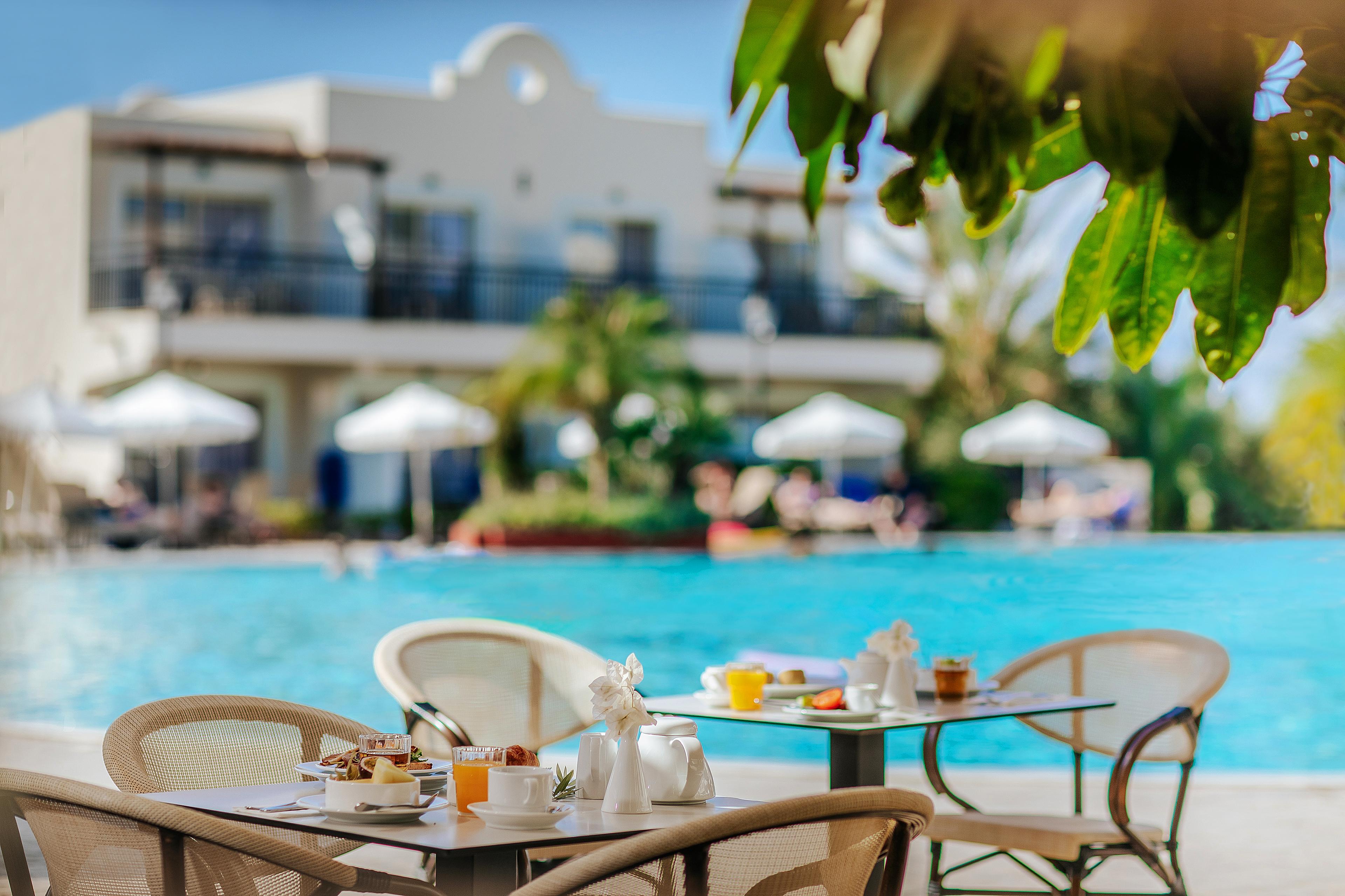 Louis Paphos Breeze Otel Klorakas Dış mekan fotoğraf