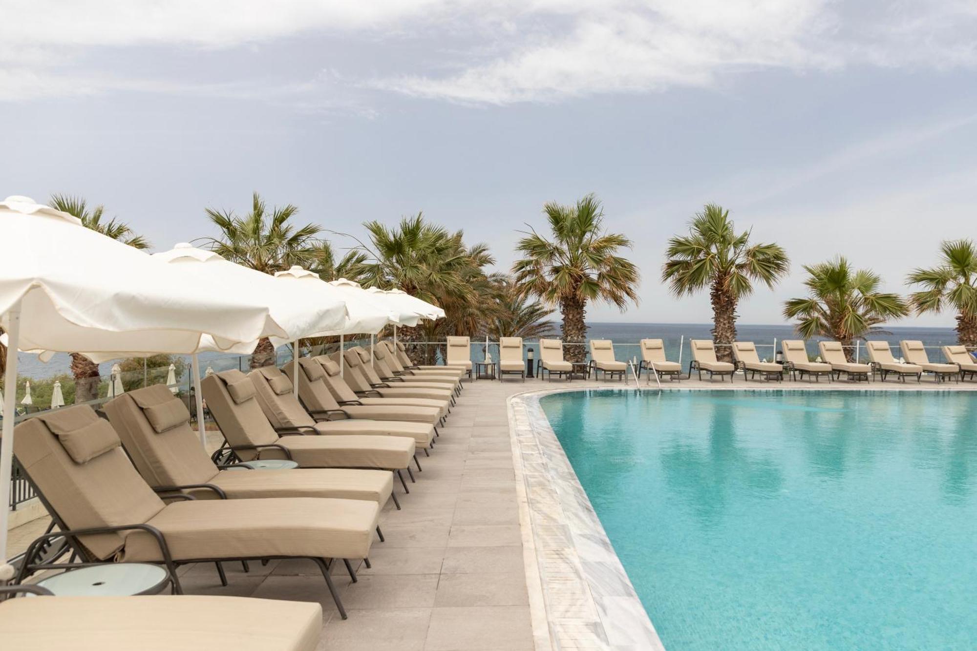 Louis Paphos Breeze Otel Klorakas Dış mekan fotoğraf