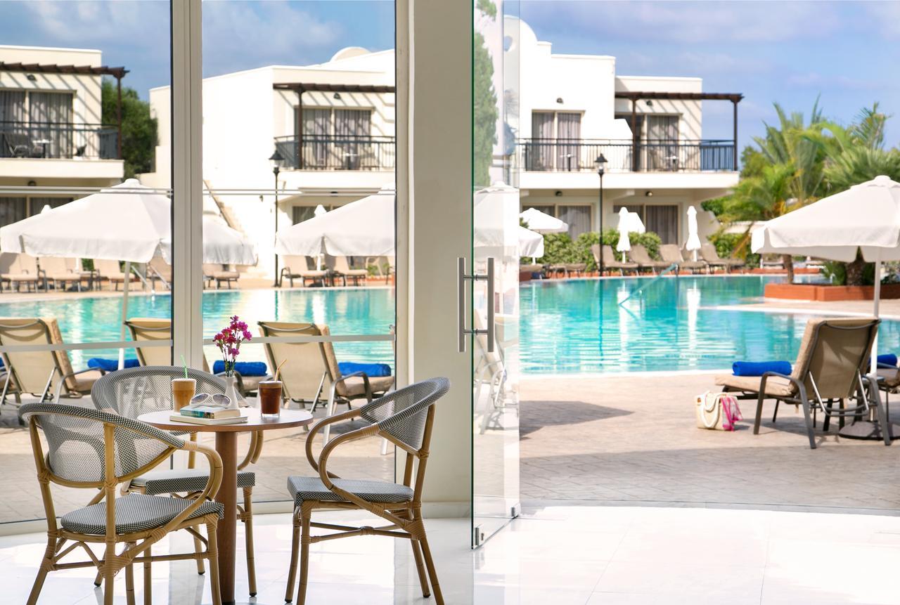 Louis Paphos Breeze Otel Klorakas Dış mekan fotoğraf
